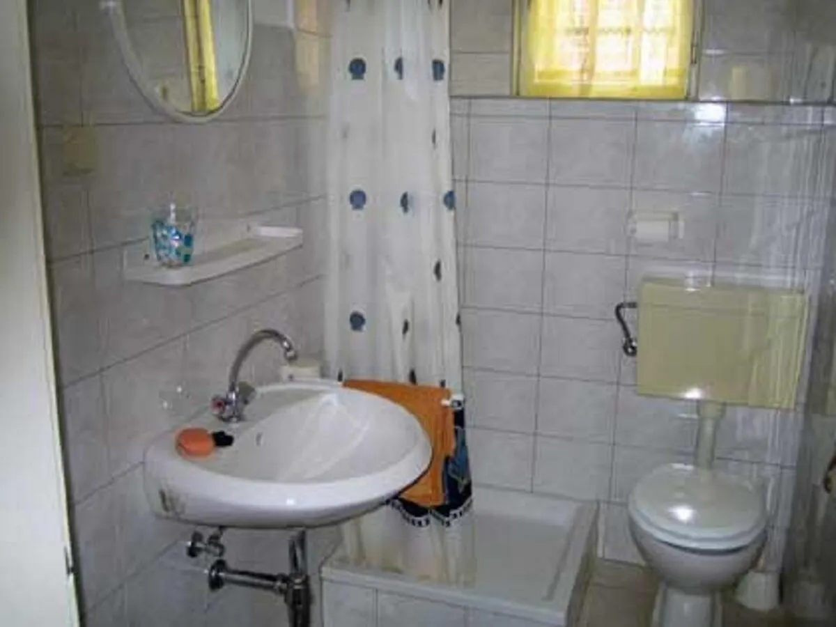Apartments Doria - 20M From Beach 特罗吉尔